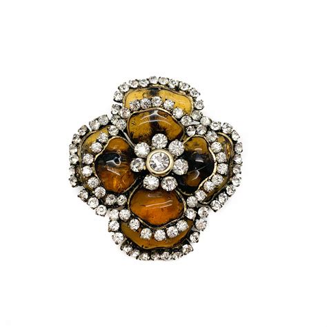 vintage chanel gripoix brooch|Chanel Brooch Gripoix .